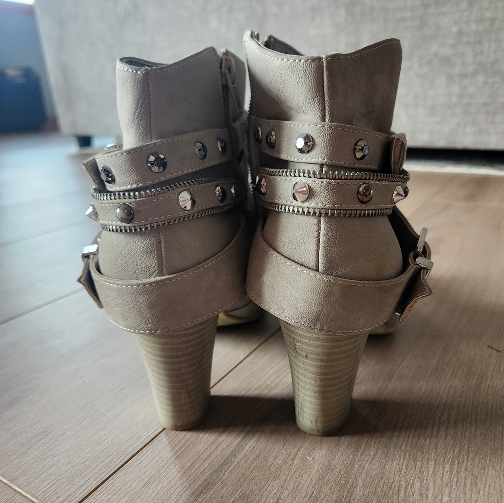 Booties - Picture 2 of 4